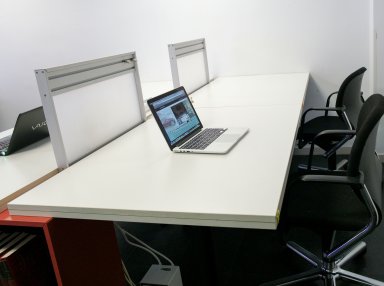 Espacios de coworking en Eixample | Puestos de trabajo en centro de Barcelona Oficina 24